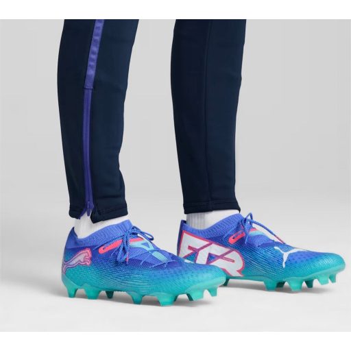 FUTURE 7 ULTIMATE Low FG AG TOP football cipő Bluemazing - PUMA